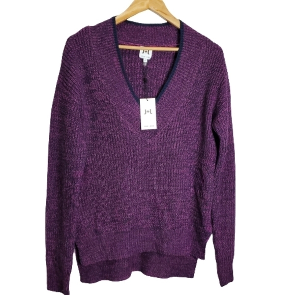 New with Tags John + Jenn Purple Rhapsody Knit V-Neck HiLow Sweater Size Small - Picture 1 of 9